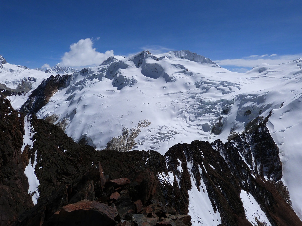 Besteigung des Kasiri Chico (5547m) in der Cordillera Real von Bolivien